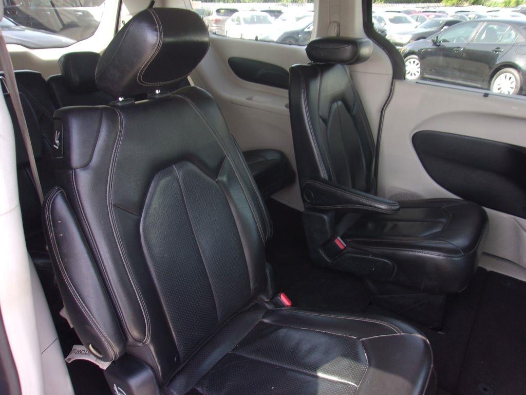 Chrysler Pacifica Touring-L 2022