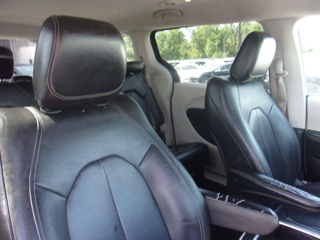 Chrysler Pacifica Touring-L 2022