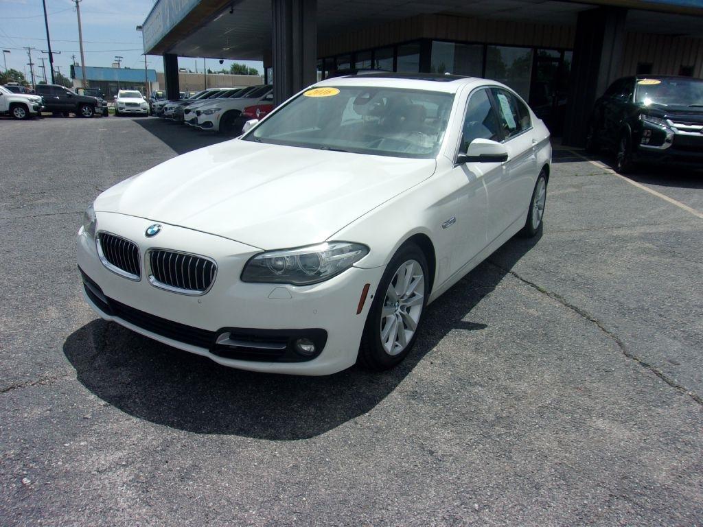 BMW 5-Series 535i xDrive 2016