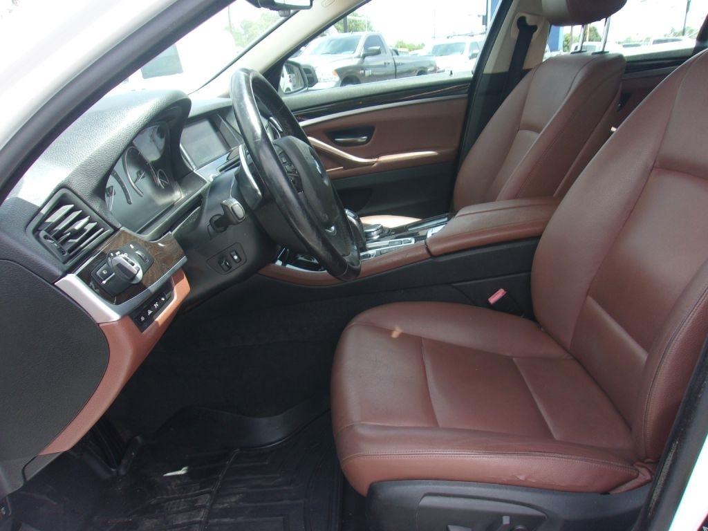 BMW 5-Series 535i xDrive 2016