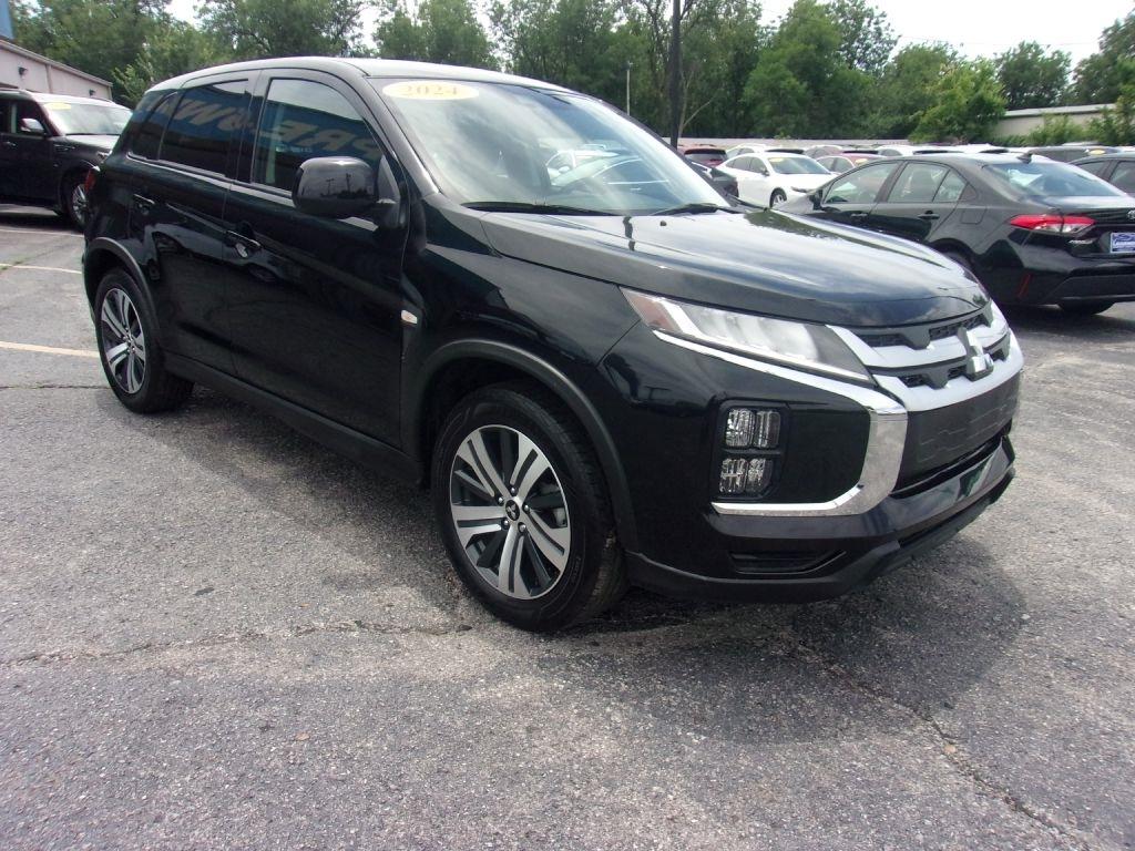 Mitsubishi Outlander Sport 2.0 ES 4WD 2024