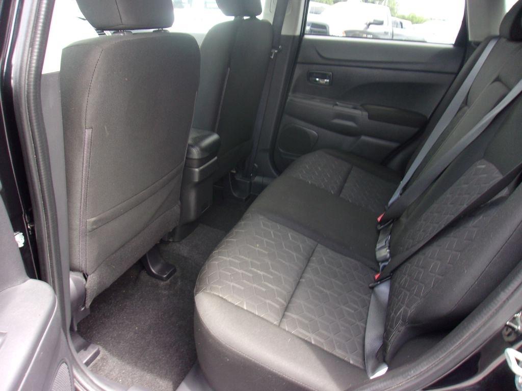 Mitsubishi Outlander Sport 2.0 ES 4WD 2024