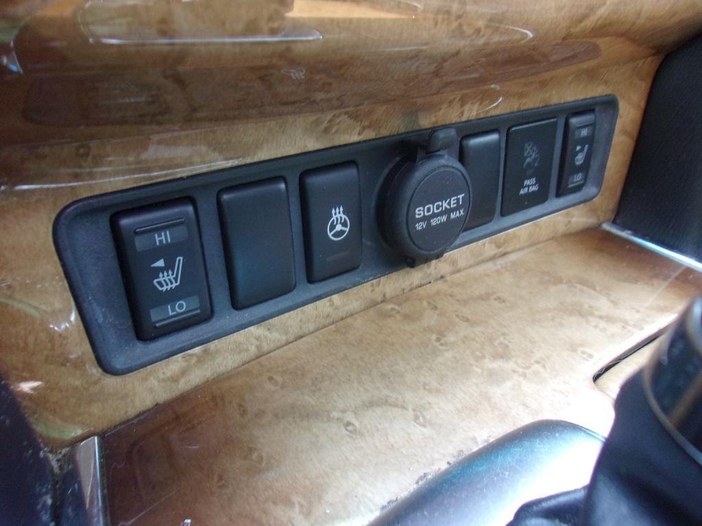 Infiniti QX80 2WD 2014