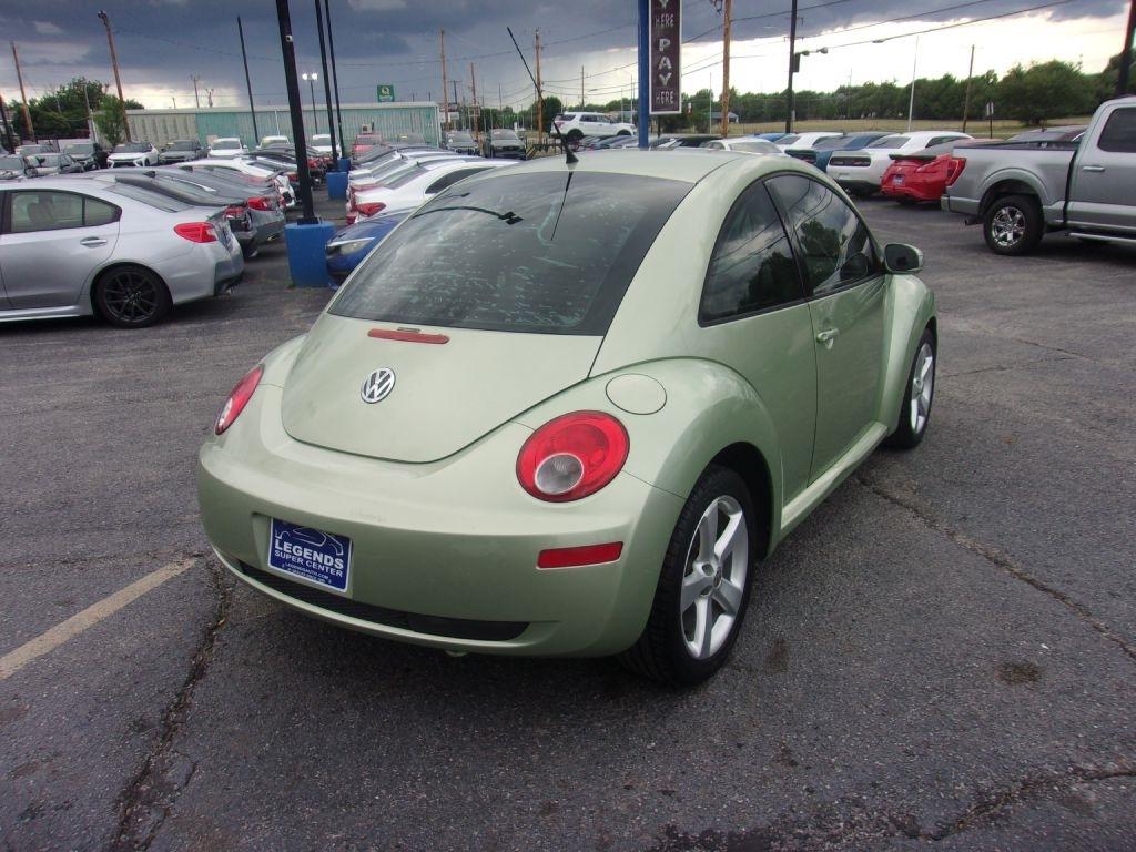 Volkswagen New Beetle 2.5L 2007