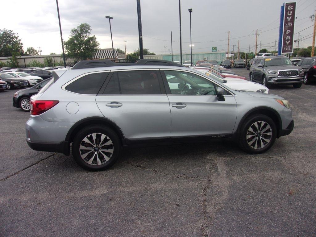 Subaru Outback 2.5i Limited 2015