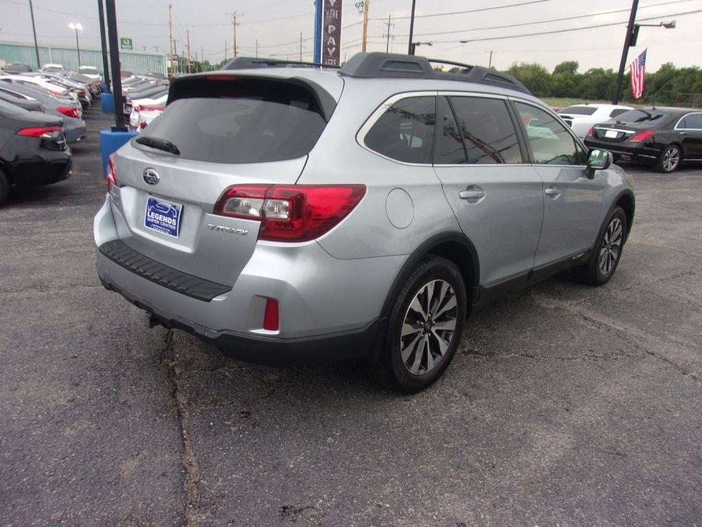Subaru Outback 2.5i Limited 2015