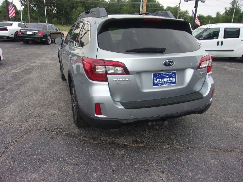 Subaru Outback 2.5i Limited 2015