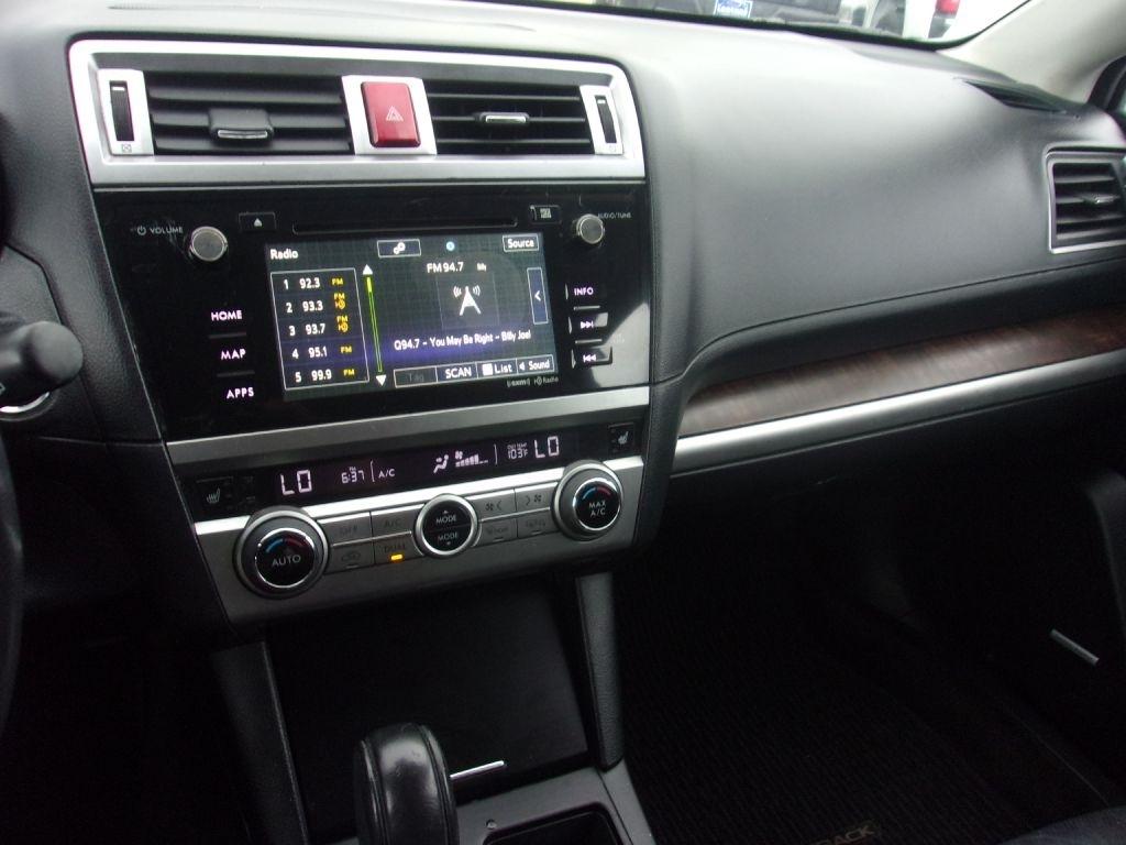 Subaru Outback 2.5i Limited 2015