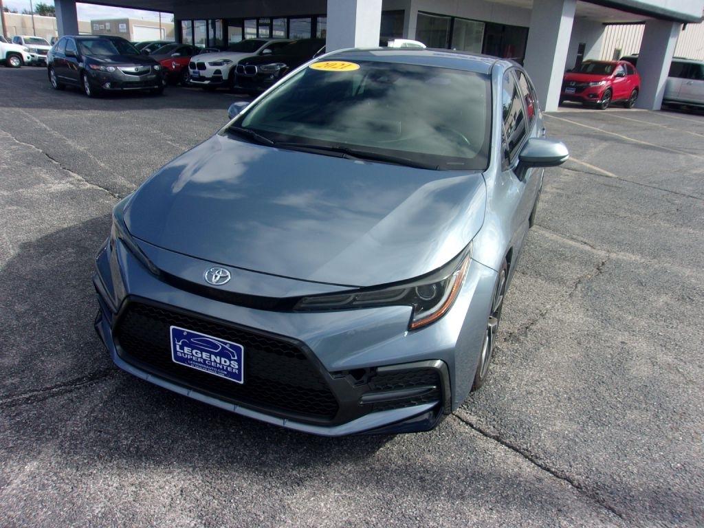 Toyota Corolla SE 2021