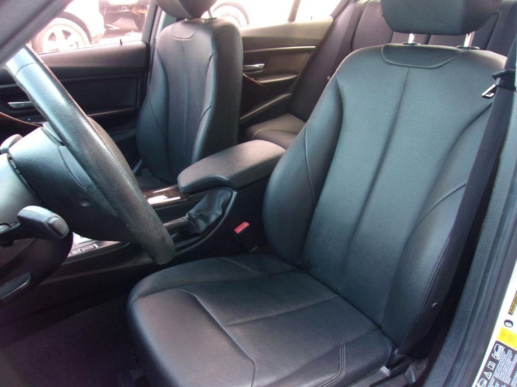 BMW 3-Series 320i xDrive 2015