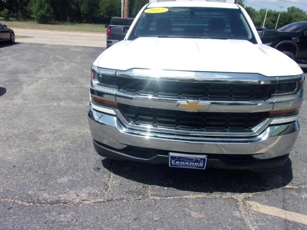 Chevrolet Silverado 1500 Work Truck Short Box 2WD 2017