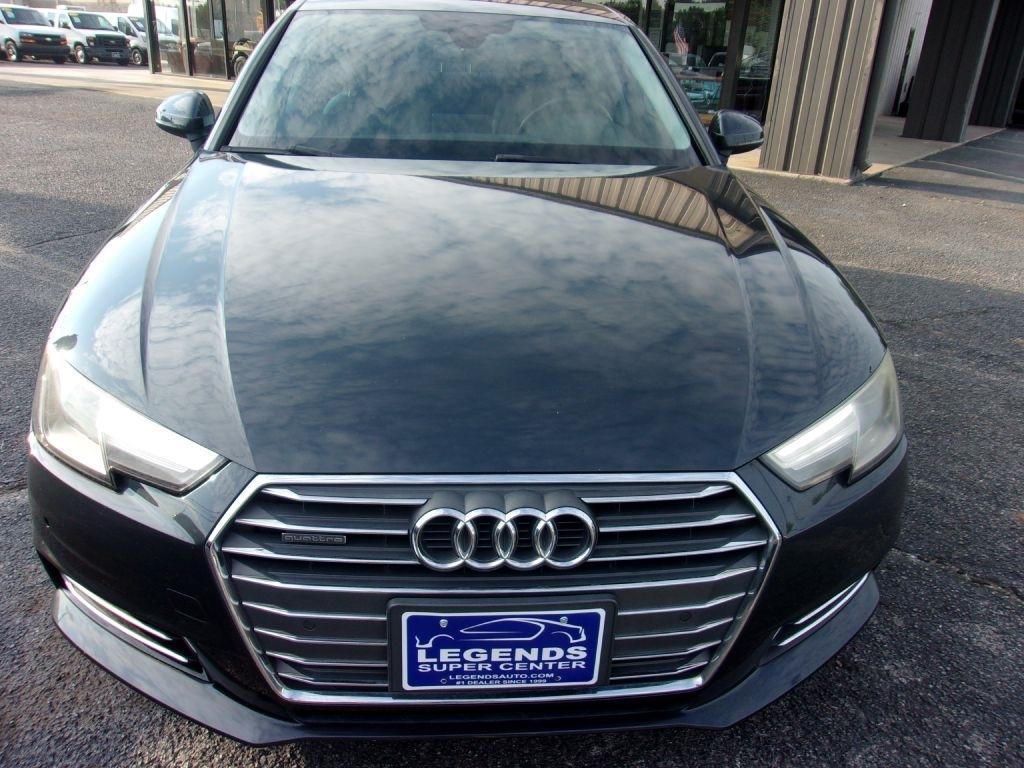 Audi A4 2.0T Premium quattro Sedan 2017