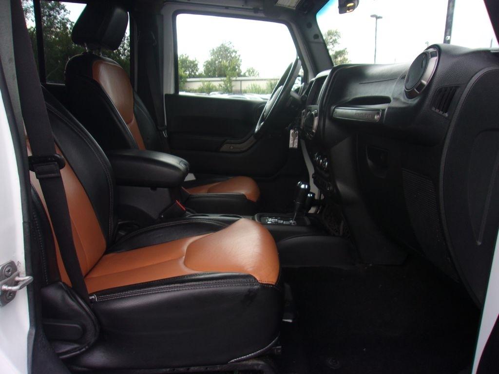 Jeep Wrangler Unlimited Sport 4WD 2015