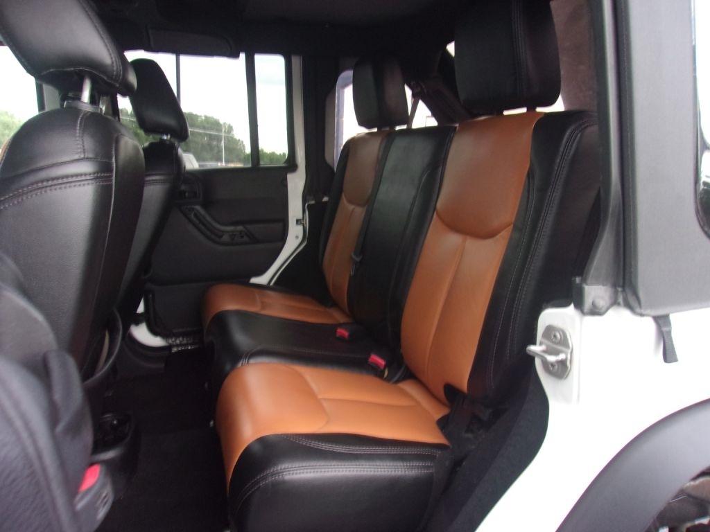 Jeep Wrangler Unlimited Sport 4WD 2015