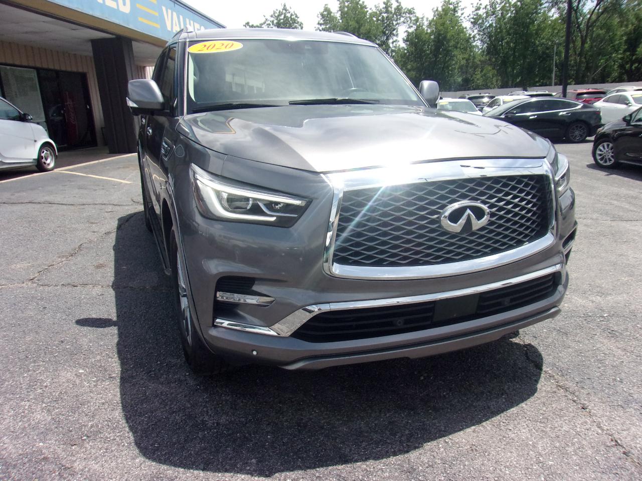 Infiniti QX80 2WD 2020