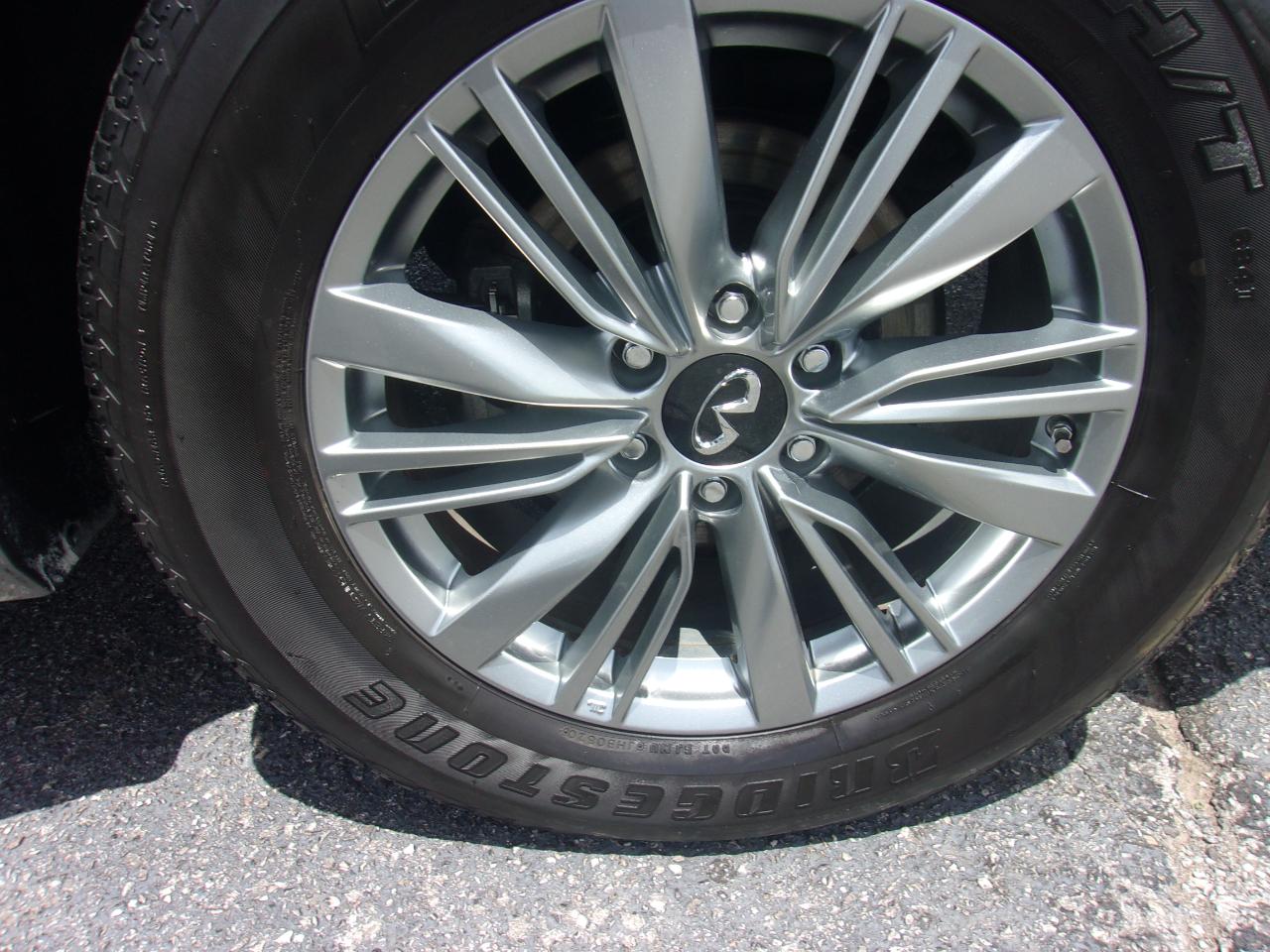 Infiniti QX80 2WD 2020