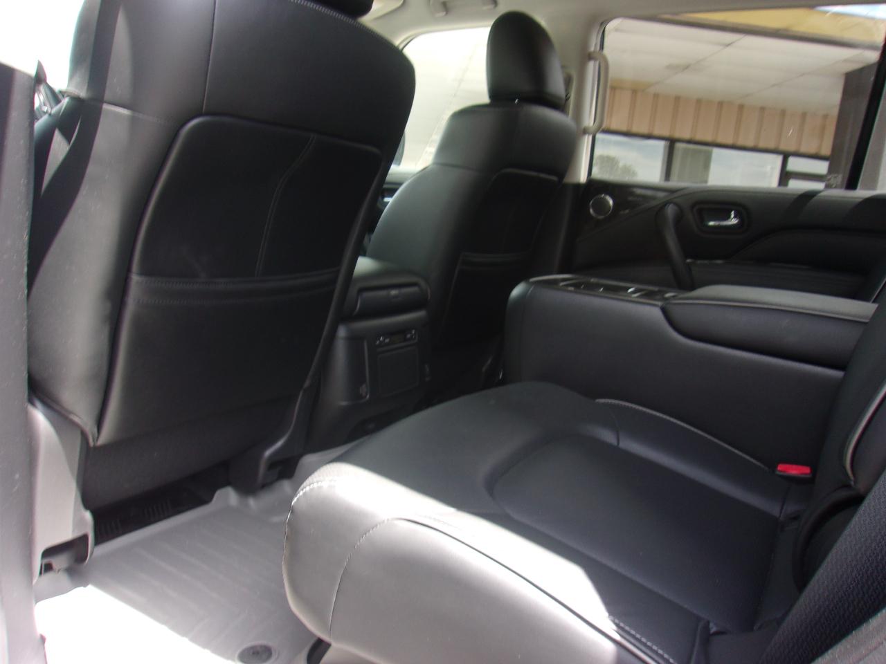 Infiniti QX80 2WD 2020