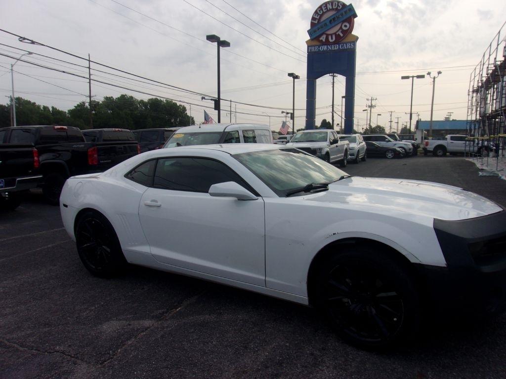 Chevrolet Camaro Coupe 1LT 2012
