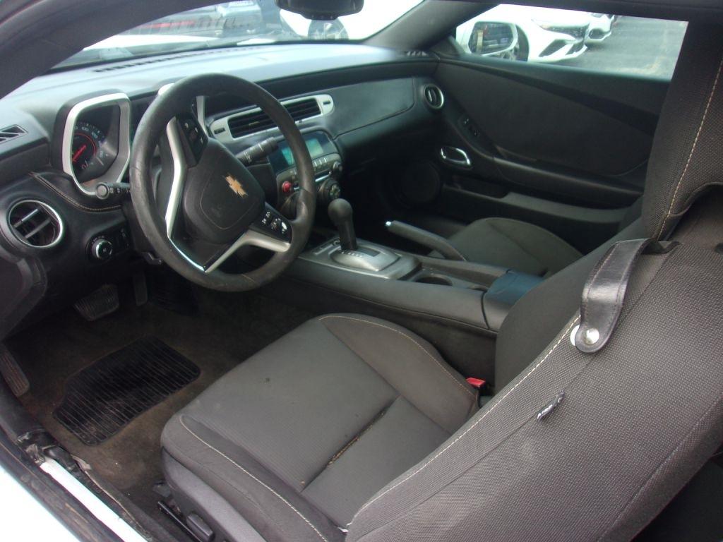 Chevrolet Camaro Coupe 1LT 2012