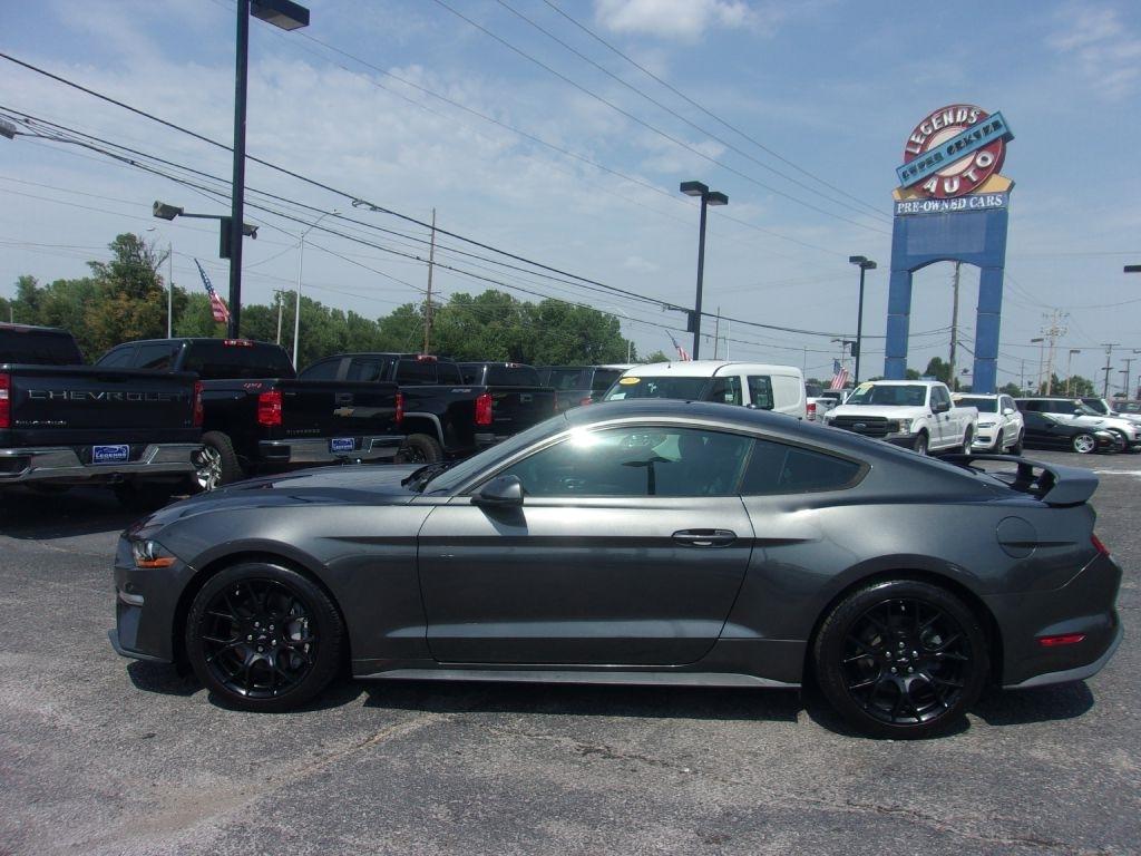 Ford Mustang EcoBoost Coupe 2018