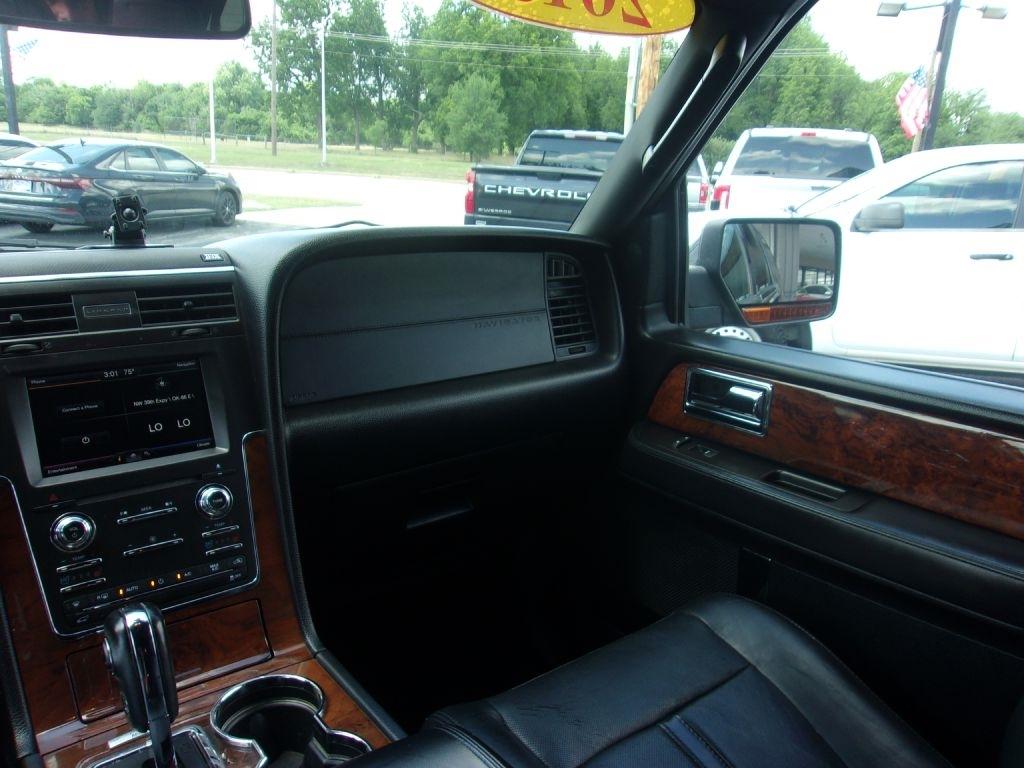 Lincoln Navigator 2WD 2015