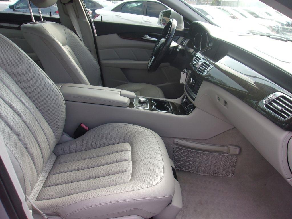 Mercedes-Benz CLS-Class CLS550 2014
