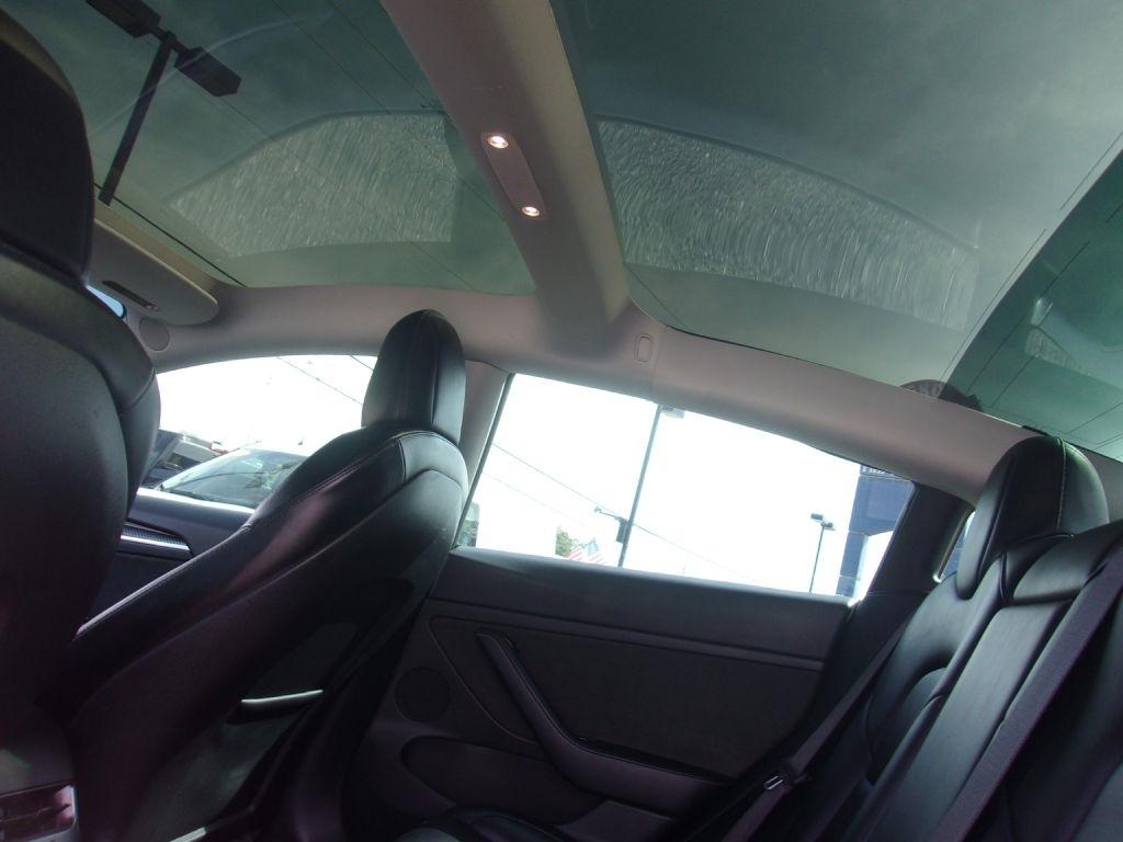 Tesla Model 3 Long Range 2021