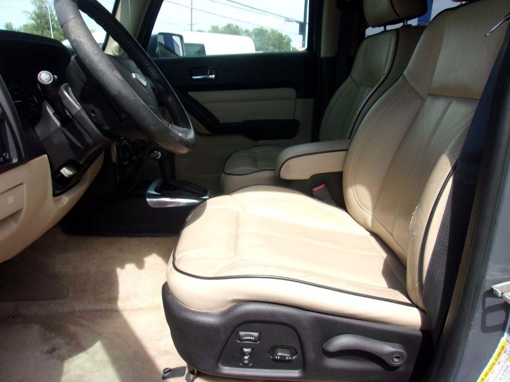 HUMMER H3 Base 2008