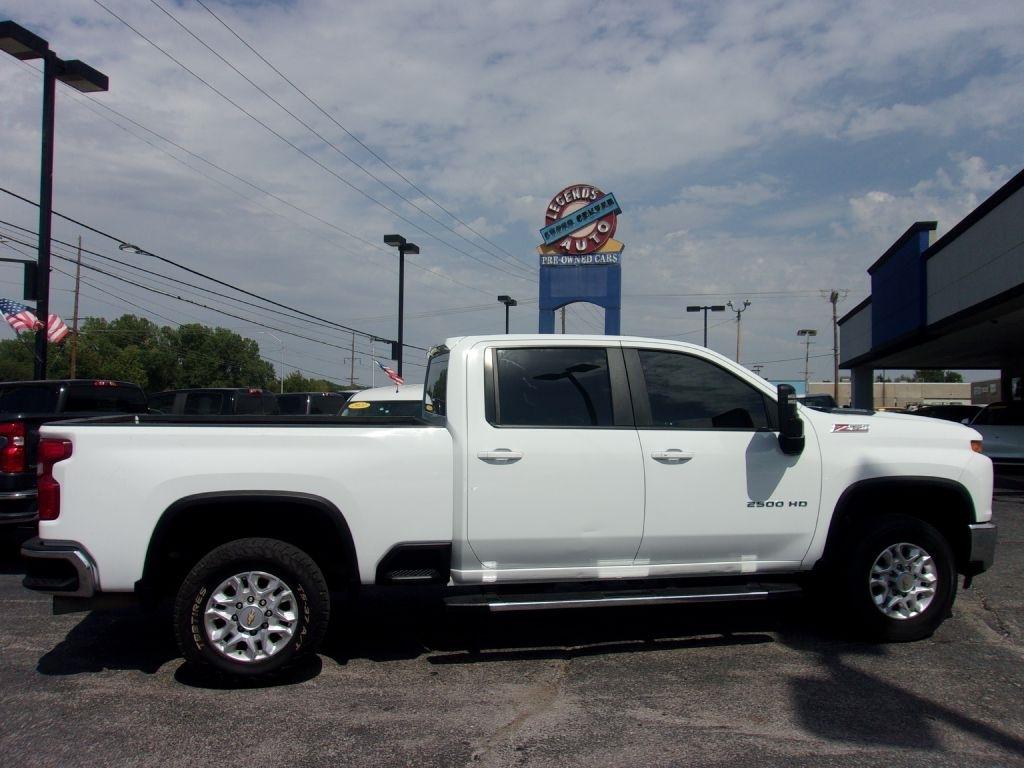Chevrolet Silverado 2500HD LT Crew Cab Long Box 4WD 2022