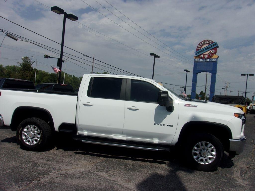 Chevrolet Silverado 2500HD LT Crew Cab Long Box 4WD 2022