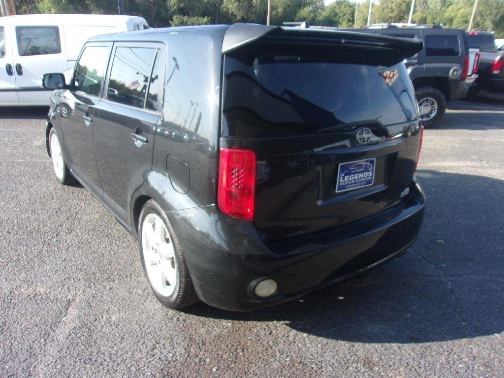 Scion xB Wagon 2008