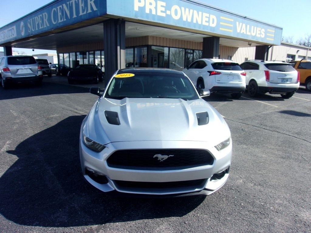 Ford Mustang EcoBoost Coupe 2015