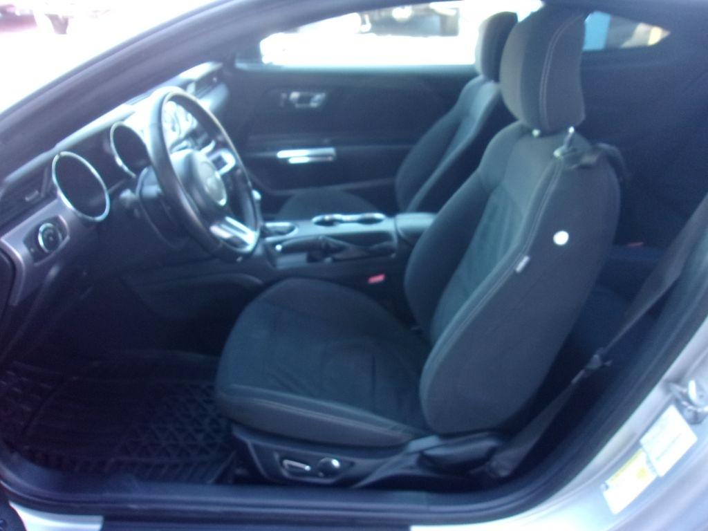 Ford Mustang EcoBoost Coupe 2015