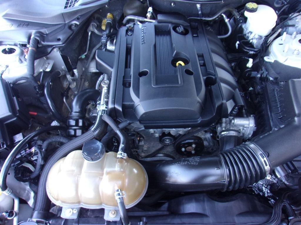 Ford Mustang EcoBoost Coupe 2015