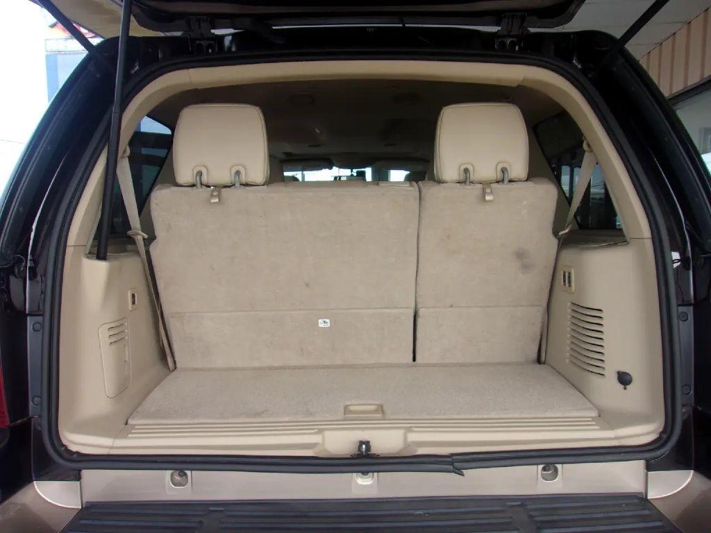 Ford Expedition King Ranch 2WD 2013