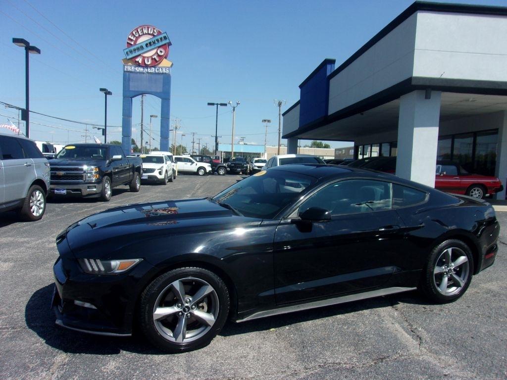 Ford Mustang EcoBoost Coupe 2016