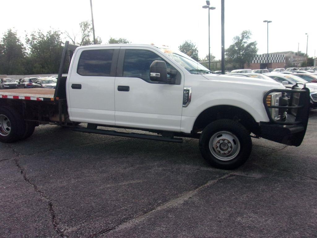 Ford F-350 SD XL Crew Cab Long Bed DRW 4WD 2018