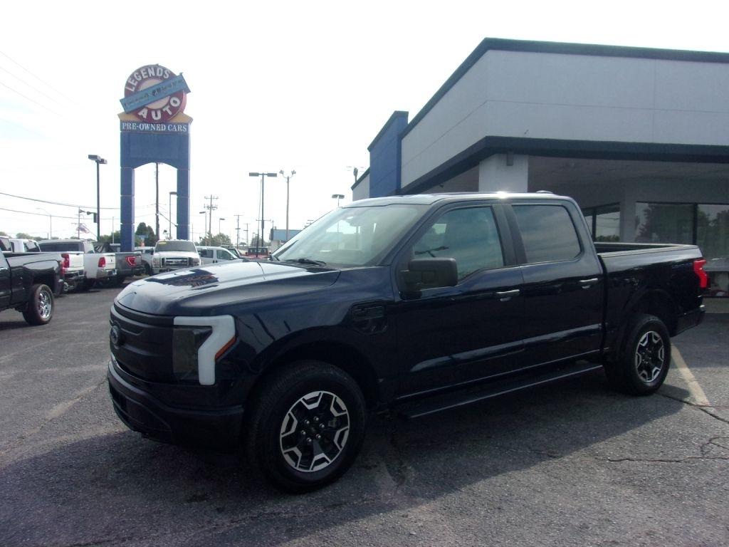 Ford F-150 Lightning Pro 2023