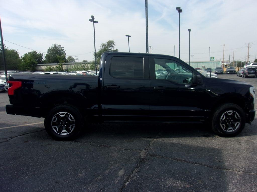 Ford F-150 Lightning Pro 2023