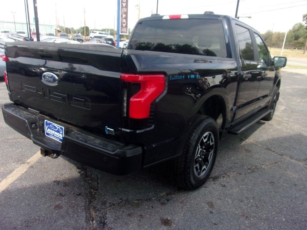 Ford F-150 Lightning Pro 2023