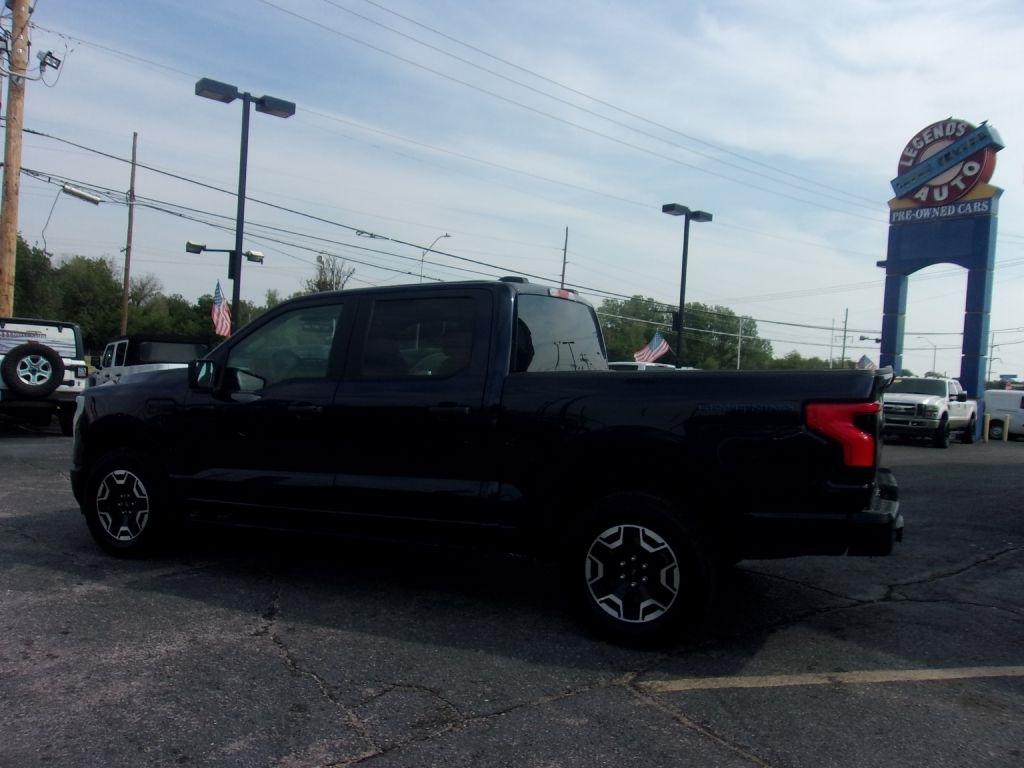 Ford F-150 Lightning Pro 2023