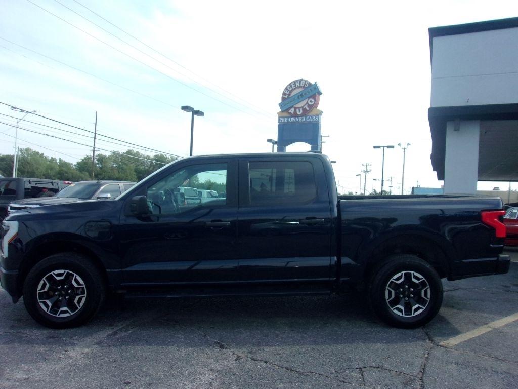 Ford F-150 Lightning Pro 2023