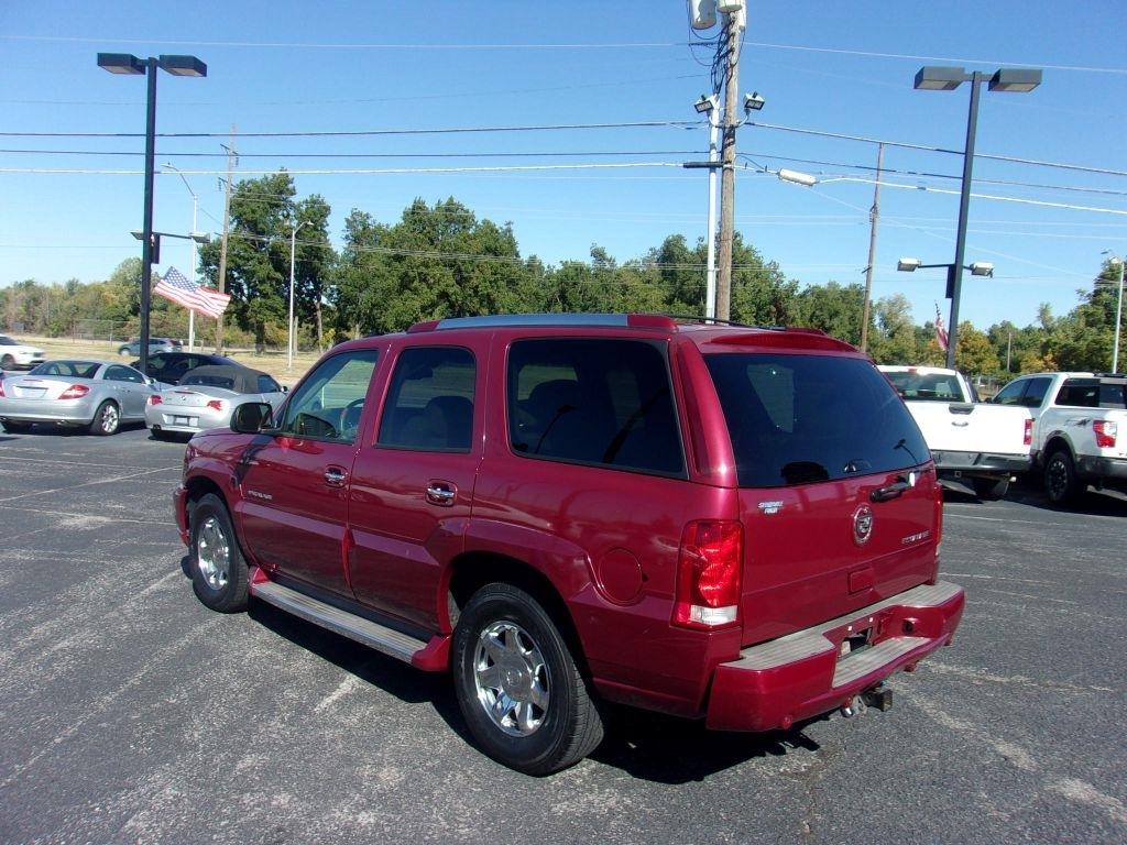 Cadillac Escalade 2WD 2006