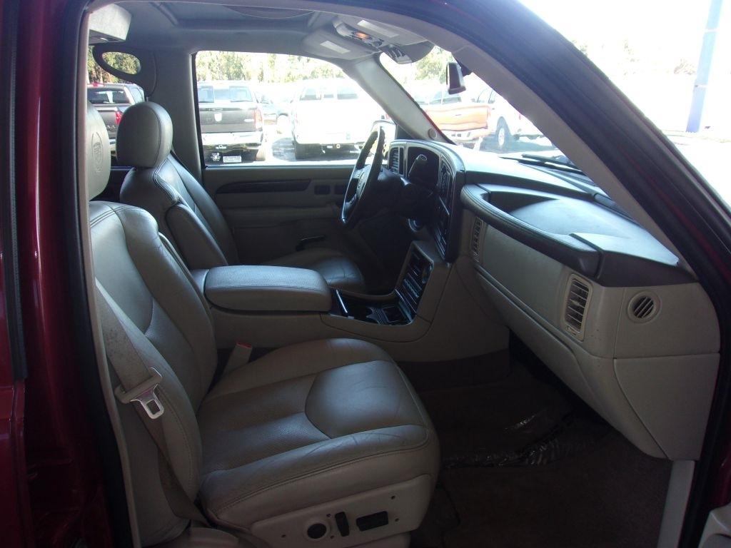 Cadillac Escalade 2WD 2006