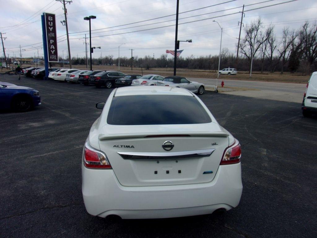 Nissan Altima 2.5 2013