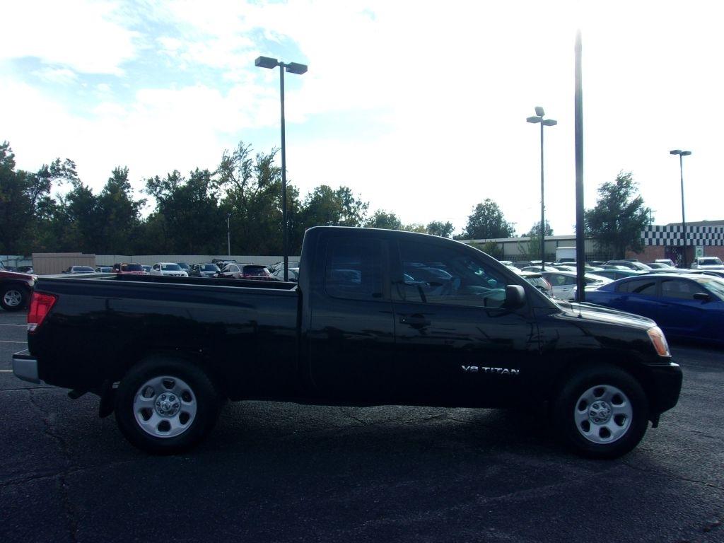 Nissan Titan S King Cab 2WD 2014