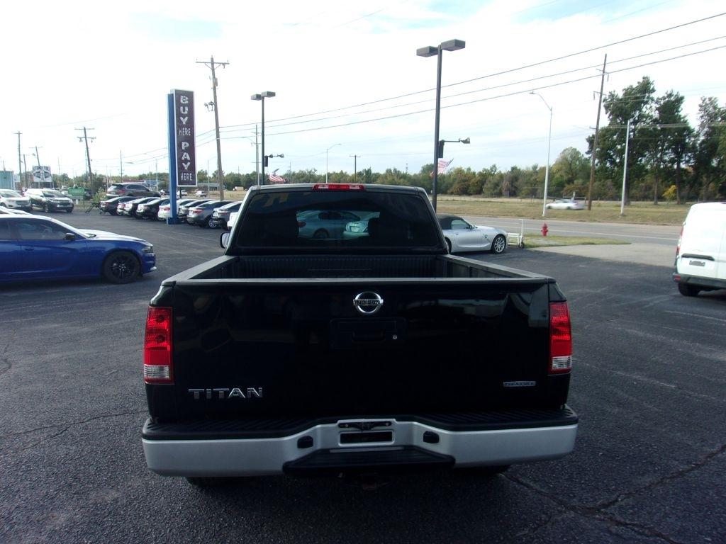 Nissan Titan S King Cab 2WD 2014