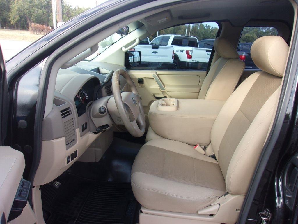 Nissan Titan S King Cab 2WD 2014