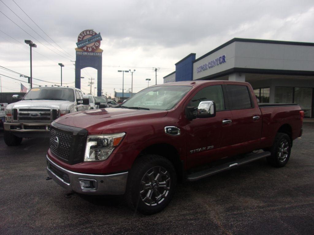 Nissan Titan XD SL 4WD Diesel 2017