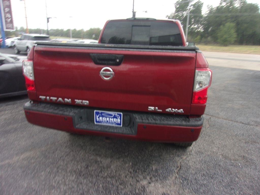 Nissan Titan XD SL 4WD Diesel 2017